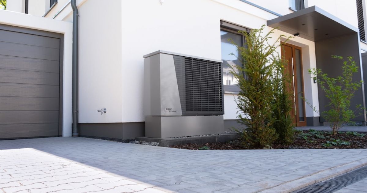 Heat Pump Costs: Don’t Get Burned by the Price Tag